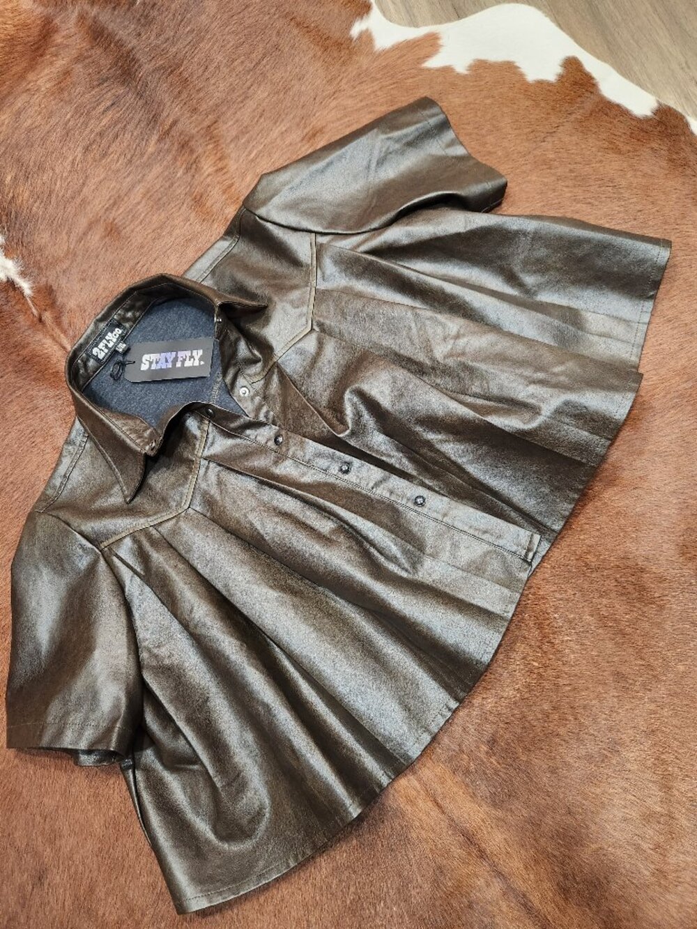 2 Fly Co faux leather short sleeved pearl snap crop top shirt